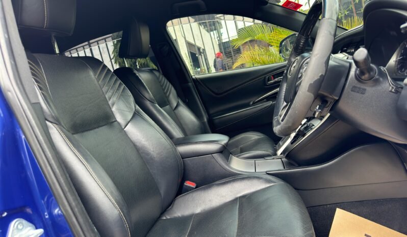 TOYOTA HARRIER 2017 MODEL full