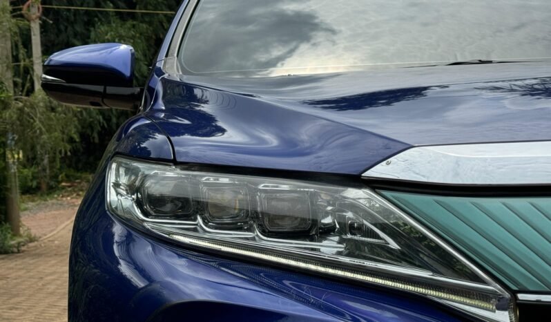 TOYOTA HARRIER 2017 MODEL full