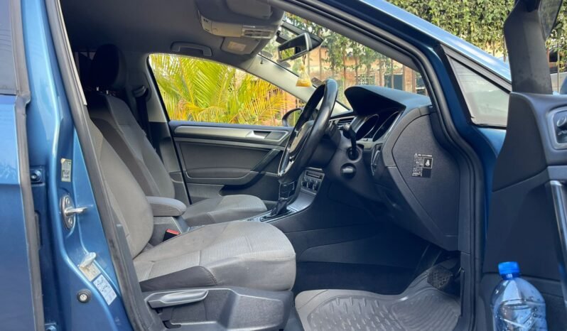 VOLKSWAGEN GOLF TSI 2015 MODEL full