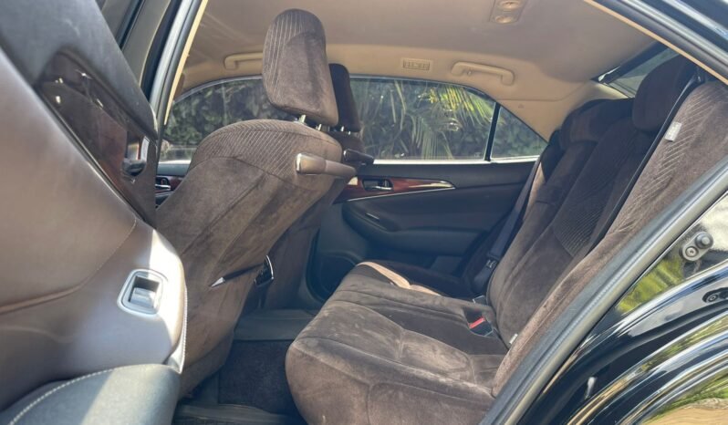 TOYOTA CROWN ROYAL SALOON 2015 MODEL full