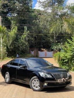 TOYOTA CROWN ROYAL SALOON 2015 MODEL full