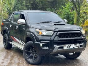 TOYOTA HILUX GR SPORT DOUBLE CAB 2016