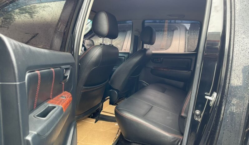 TOYOTA HILUX GR SPORT DOUBLE CAB 2016 full