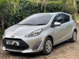 TOYOTA AQUA 2018 MODEL full