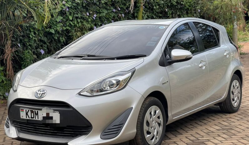 TOYOTA AQUA 2018 MODEL full